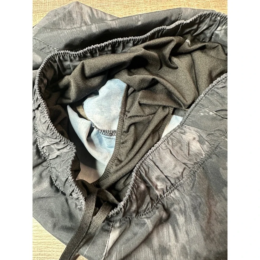 Old Navy Active Kids Girls Black Camo Go-Dry Cool Running Shorts Large 10-12